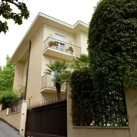 La Via Romana Boutique Guest House-3